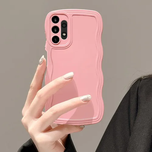 Vista 8 de UEEBAI Funda de silicona con marco ondulado para Samsung Galaxy A13 5G, lindo marco ondulado, ajuste delgado, a prueba de golpes, funda suave y Negro