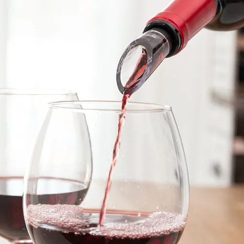 Vista 4 de Enfriador de Vino con Aireador InnovaGoods
