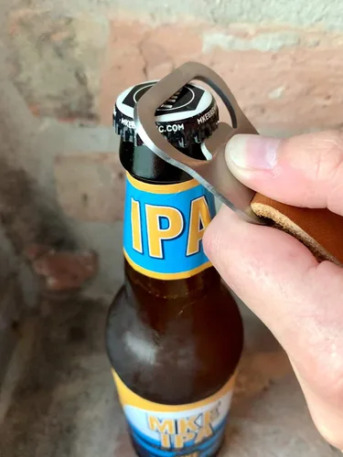 Vista 8 de Personalized Bottle Opener Keychain Leather - 3rd Anniversary Gift, Gift for Him, Father's Day Present