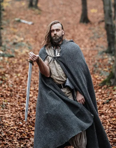 Vista 8 de Norse Tradesman Espada vikinga de acero para primavera