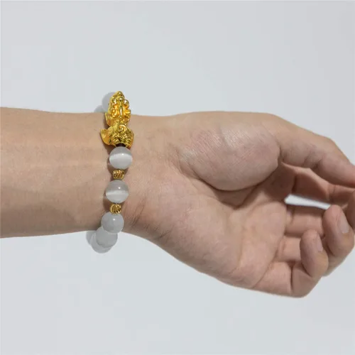 Vista 8 de ZenBless Feng Shui Bracelet for Women Natural Tiger Eye Bracelet 18k Gold Plated Pixiu Bracelet Yoga Mala Beads Good Luck Friendship Bracelets for