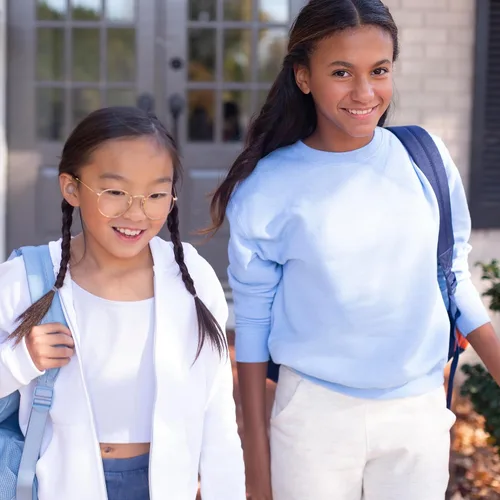 Vista 3 de Hanes - Sudadera grande EcoSmart de forro polar para niña