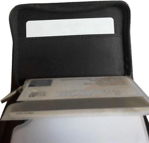 Vista 5 de Cartera de piel con bloqueo RFID para hombres y mujeres con cremallera, gran capacidad de almacenamiento, Marrón, Negro