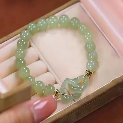 Vista 3 de Lucky Feng Shui Pulsera de jade natural, pulsera de jade hetiano, cuentas de barril de jade nefrita, pulsera de jade con botón de seguridad