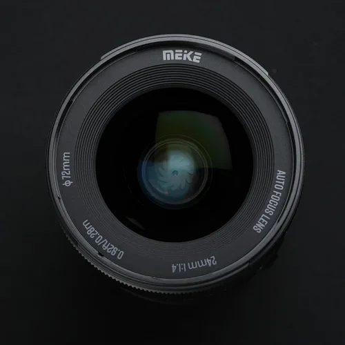 Vista 6 de Meike 0.945 in F1.4 AF Ultra gran angular gran apertura enfoque automático STM Full Frame Super alta resolución 10K Prime Lens compatible