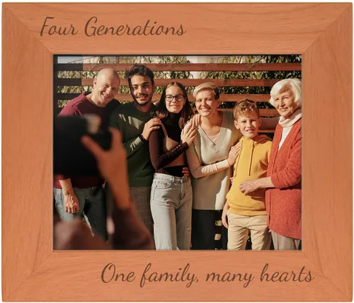 Vista 9 de Gifts For All By Rachel Olevia Five Generations One Family Many Hearts - Marco de fotos de madera natural grabado de 4 x 6 pulgadas, diseño