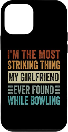 Vista 16 de I'm The Most Striking Thing My Girlfriend Ever Found Case for iPhone 16