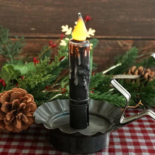 Vista 4 de CVHOMEDECO. Velas de cera real sumergidas a mano con temporizador LED con pilas, velas cónicas sin llama primitivas del país, 4-3/4 pulgadas, negro