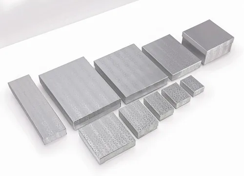 Vista 5 de TheDisplayGuys - Paquete de 100 cajas de cartón rellenas de algodón #33 para joyas, papel de aluminio plateado (3.5 x 3.5 x 1.0 pulgadas)