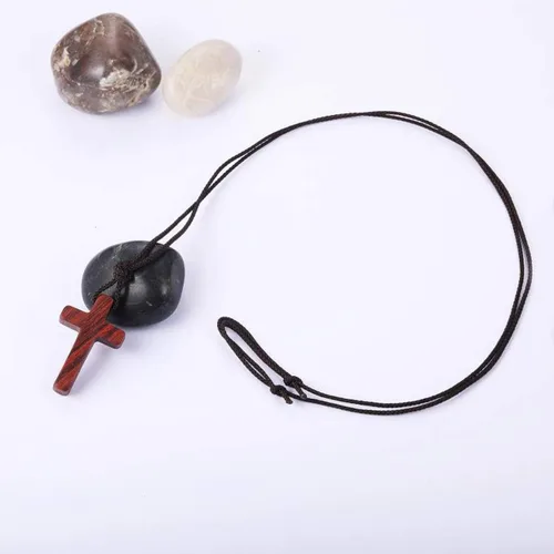 Vista 3 de Collares con colgante de cruz de madera de sándalo natural para niños, niñas, mujeres y hombres, regalo hecho a mano, madera colgante de espejo