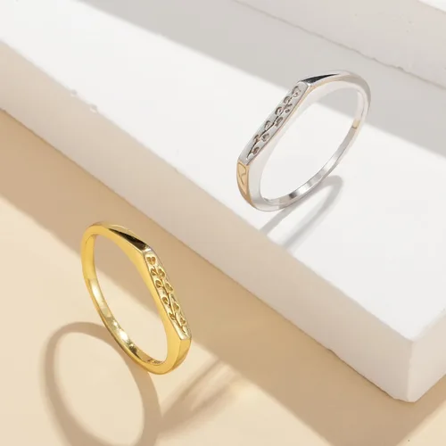 Vista 8 de YeGieonr - Anillo hecho a mano con flores, declaración minimalista y grabado botánico, joyería personalizable y delicada para mujeres y niñas