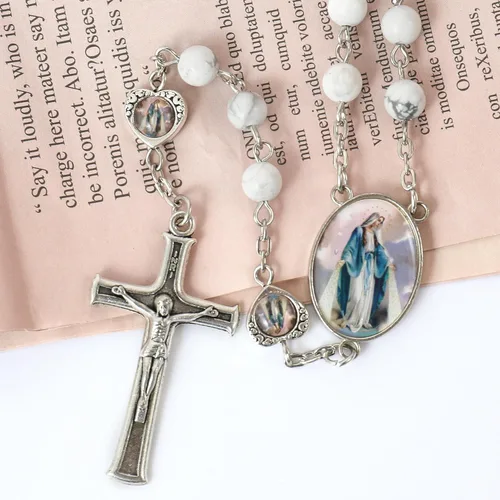Vista 5 de Nazareth Store Cuentas de piedra natural con corazón de epoxi milagroso, cuentas de metal, collar de rosario, regalos cristianos de piedras preciosas