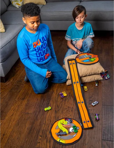 Vista 6 de Hot Wheels ZipBin Wheelie Track Pack - Almacenamiento portátil de autos