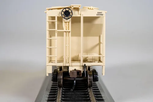 Vista 6 de Bachmann Trenes - Tolva cubierta de dos bahías PS-2 - Versión tardía - CSX® #225492 - Escala HO