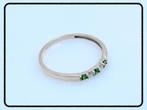 Vista 2 de Dazzlingrock Collection Piedra preciosa redonda alternativa con anillo de boda de 5 piedras de diamante blanco para mujer