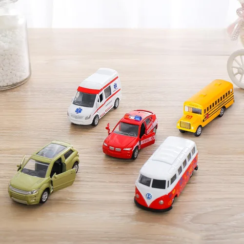 Vista 9 de KIDAMI Juego de 5 autos de juguete de metal fundido a presión, puertas que se abren, ambulancia de autos retrocedentes, paquete de regalo para niños