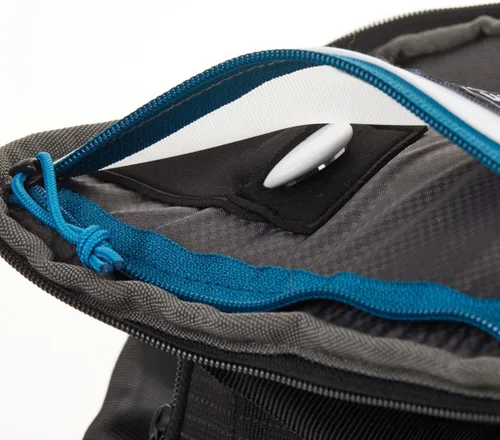 Vista 7 de Tenba Axis v2 4L Bolsa de bandolera para cámaras DSLR y sin espejo y lentes – Negro (637-760)