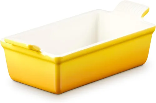 Vista 7 de Le Creuset Stoneware Heritage - Molde para pan, 9 x 5 x 3 pulgadas (1.5 cuartos de galón), Cerise