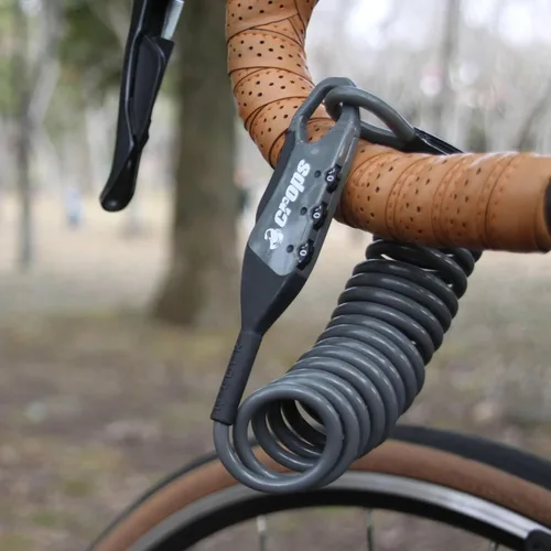Vista 7 de CROPS Cable de Candado para Bicicleta, Q5-COCON 6 pies Negro, Candado de Cable de Combinación Reiniciable de 3 Dígitos, Diseño Compacto, Fácil