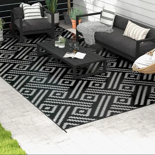 Vista 43 de Outsunny Alfombra de exterior para patio impermeable 9' x 18' rombo negro y Borde rombo negro y gris