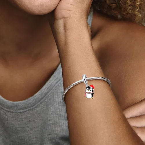 Vista 4 de QeenseKc Muñeco de nieve de Navidad, elfo, ciervo, dulce pan de jengibre, abalorio de invierno para pulsera Pandora