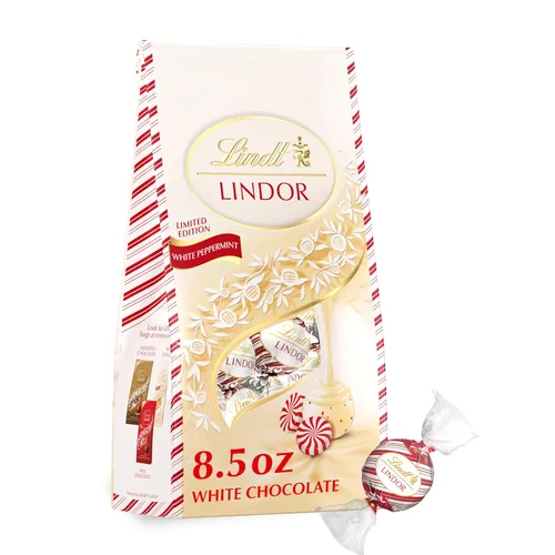 Vista 7 de Lindt LINDOR - Trufas de chocolate blanco con fresas y crema para San Valentín, bolsa de 5.1 oz
