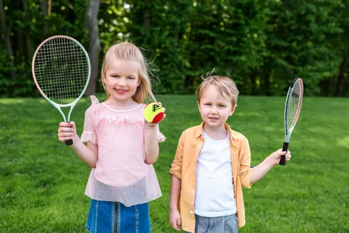 Vista 8 de PICKLETECH Kids Tennis Racket for Junior Toddlers Starter Kit 17-25" Tennis Racquet for Girls and Boys with Carry Bag, Lightweight for Beginners
