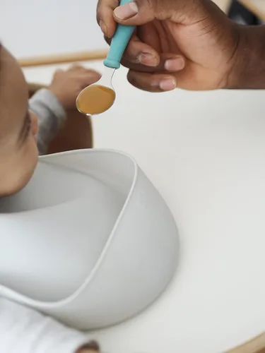 Vista 2 de Beaba Babero de silicona para bebé, baberos para bebé con receptor de alimentos para bebé, baberos para bebé, baberos para bebé, esenciales