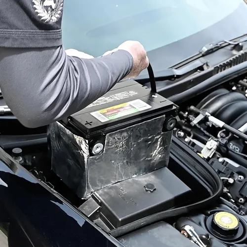 Vista 4 de DEI 010480 kit aislador de batería para ahorro de celdas
