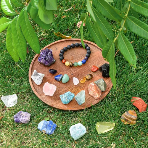 Vista 5 de AOOVOO Juego de 26 cristales y piedras curativas, juego de regalo de cristales curativos, 7 piedras preciosas crudas, 7 piedras preciosas caídas