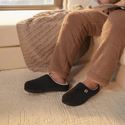 Vista 14 de RockDove Pantuflas tipo zueco con forro de sherpa para hombre
