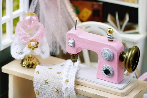 Vista 6 de CUTEROOM Juego de bricolaje para casa de muñecas en miniatura con muebles de madera, kit de casa de madera con cubierta antipolvo y luz LED