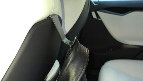 Vista 5 de Ganchos para abrigos Compatibles con Tesla Model X Model S 2016-2018, Soporte para bolso en el reposacabezas del asiento