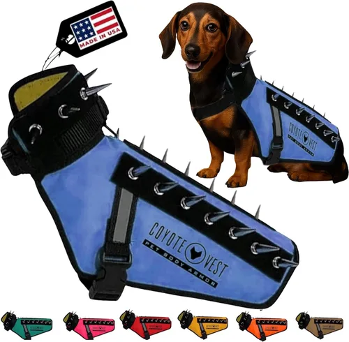 Vista 28 de CoyoteVest Chaleco Protector de Arnés para Perro, Accesorios Reflectantes para Perro con Picos para Proteger a tu Mascota de Ataques de Rapaces