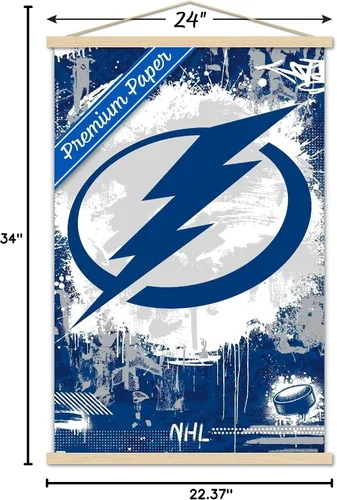 Vista 7 de Trends International NHL Tampa Bay Lightning - Póster de pared con el logotipo Maximalist 23, 22.37 x 34.00 pulgadas, paquete de impresión premium