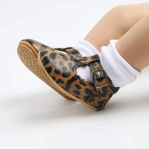 Vista 3 de SOFMUO Zapatos deportivos de piel sintética para bebés, niños y niñas, con suela de goma suave, mocasines Oxford para recién nacidos