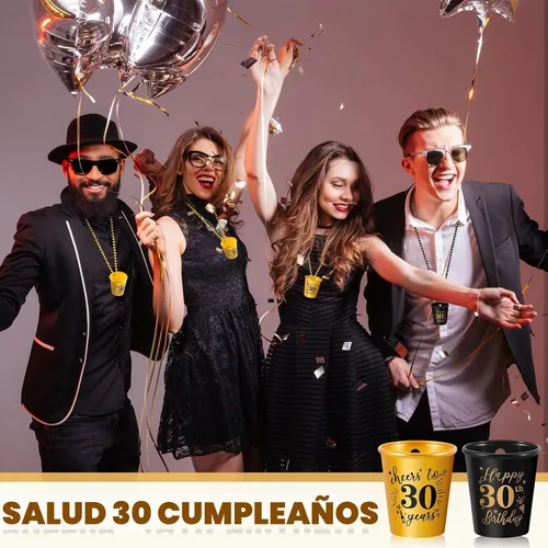 Vista 4 de Sureio Collar de vasos de chupito de 12 piezas para cumpleaños, vaso de chupito de plástico con cuentas para fiesta de cumpleaños, suministros