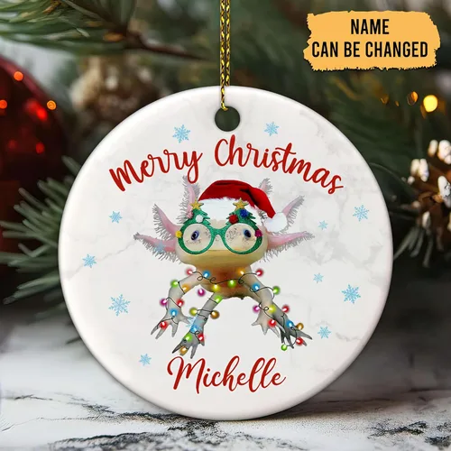 Vista 2 de Hyturtle Adorno de Navidad personalizado para los amantes de los ajolotes – Adorno de cerámica con nombre personalizado de Feliz Navidad – Lindo