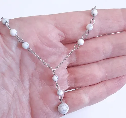 Vista 3 de Natural Crystal Bead White Howlite Stone Y Shaped Lariat Necklace Non-Tarnish Steel Chain