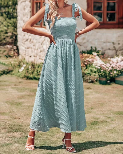 Vista 4 de PRETTYGARDEN Vestido largo casual de verano para mujer, estilo bohemio, con tirantes de corbata, cuello cuadrado, lunares suizos, color liso
