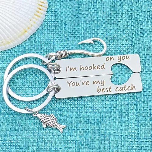 Vista 6 de xyqcy Llavero para parejas, regalo de aniversario para novio, novia, marido, esposa, I'm Hooked on You You're My Best Catch, juego de llaveros