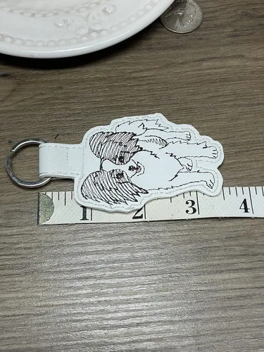 Vista 4 de Papillon Dog Breed Keychain Bag Tag by Syntryz
