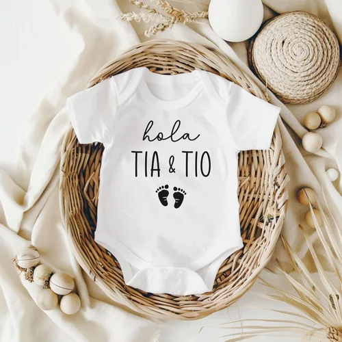 Vista 4 de Anuncio de embarazo de Hola Tia y Tio para tía y tío