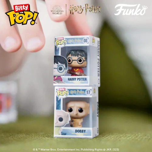 Vista 24 de Funko Bitty POP! HP - Voldemort, paquete de 4 - Lord Voldemort, Draco Malfoy (quidditch), Bellatrix Lestrange y una mini figura sorpresa misteriosa