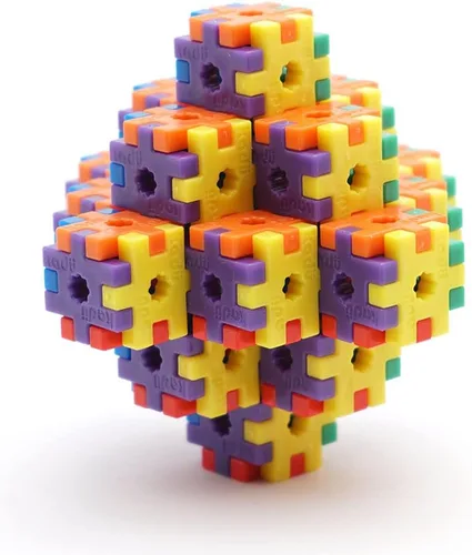 Vista 8 de KADU Classic Conjunto Clásico de 250 Piezas – Juguete de Construcción + Edificación STEM/STEAM, para Juego Abierto + Imaginativo Edades 5+
