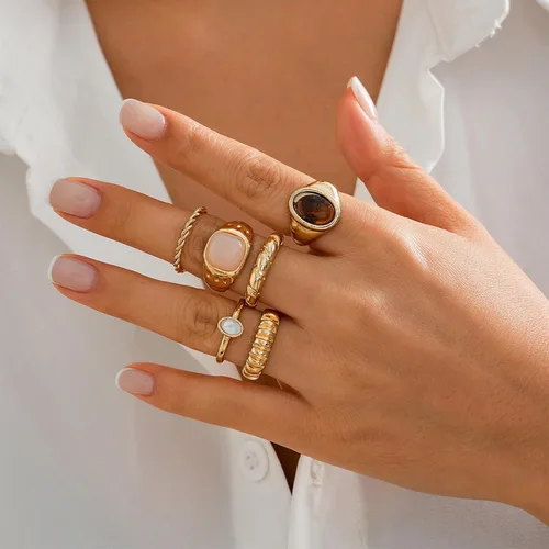 Vista 3 de Anillos de cristal gruesos de oro para mujer, diseño de cúpula grande, piedra lunar, juego de anillos vintage bohemios, punk, joyería vanguardista