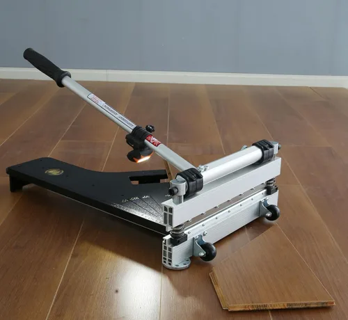 Vista 11 de CUTTEREX Heavy Duty 13" profesional cortador de piso de vinilo, pisos multicapa, parquet, paneles de pared de fibrocemento, base cóncava de goma