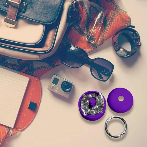 Vista 4 de TONGMAO Llavero de viaje con soporte para anillos, caja de almacenamiento de joyería de viaje pequeña para aretes, anillos, collares, pulseras