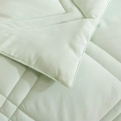 Vista 6 de Feather and Loom - Edredón alternativo de plumón con doble puntada de diamante para todas las estaciones, funda de microfibra suave y de fácil