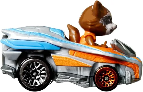 Vista 2 de Hot Wheels RacerVerse - Vehículo fundido a presión con conductor de mapache cohete escala 1:64